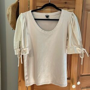 Women’s Ann Taylor scoop neck shirt